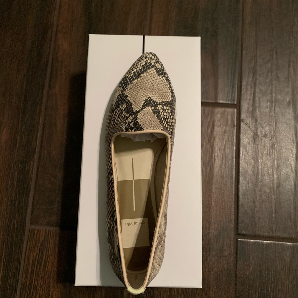 Brand new Dolce Vita Gail Snakeskin Flats